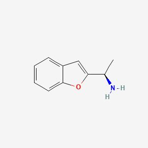 molecular formula C10H11NO B13654923 (1R)-1-(1-benzofuran-2-yl)ethan-1-amine 