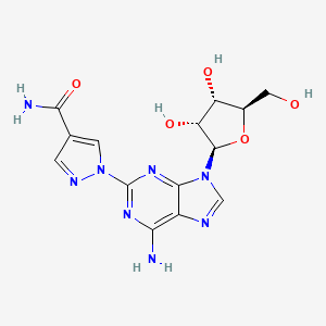 molecular formula C14H16N8O5 B1365990 1-[6-Amino-9-((2R,3R,4S,5R)-3,4-dihydroxy-5-hydroxymethyl-tetrahydro-furan-2-yl)-9H-purin-2-yl]-1H-pyrazole-4-carboxylic acid amide 