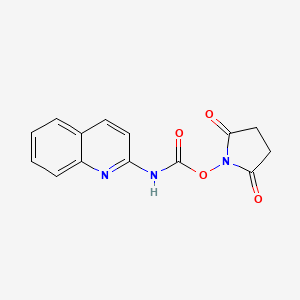 2,5-Dioxopyrrolidin-1-yl quinolin-2-ylcarbamate