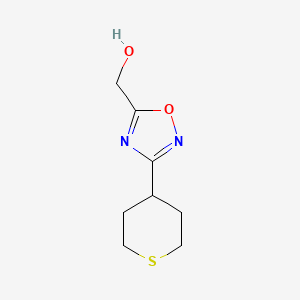 molecular formula C8H12N2O2S B13681252 [3-(Tetrahydro-2H-thiopyran-4-yl)-1,2,4-oxadiazol-5-yl]methanol 