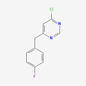 molecular formula C11H8ClFN2 B1371279 4-Chloro-6-(4-fluorobenzyl)pyrimidine 