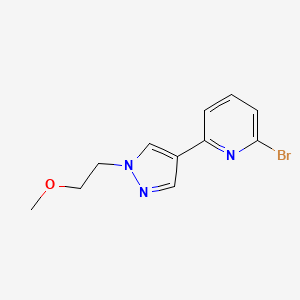 molecular formula C11H12BrN3O B13715818 2-Bromo-6-(1-(2-methoxyethyl)-1H-pyrazol-4-yl)pyridine 