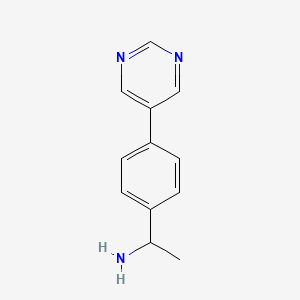 molecular formula C12H13N3 B1374489 1-[4-(嘧啶-5-基)苯基]乙-1-胺 CAS No. 1250290-30-2