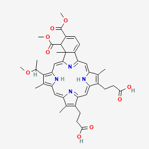 molecular formula C41H44N4O9 B13746091 3-[9-(2-Carboxyethyl)-20,21-bis(methoxycarbonyl)-15-(1-methoxyethyl)-4,10,14,19-tetramethyl-25,26,27,28-tetrazahexacyclo[16.6.1.13,6.18,11.113,16.019,24]octacosa-1(25),2,4,6,8(27),9,11,13,15,17,21,23-dodecaen-5-yl]propanoic acid 