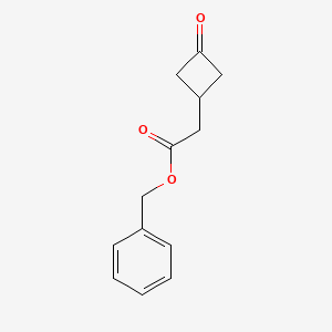 molecular formula C13H14O3 B1374762 苯甲酸苄酯-2-(3-氧代环丁基) CAS No. 862307-21-9