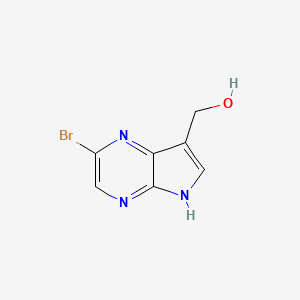 molecular formula C7H6BrN3O B1374968 (2-溴-5H-吡咯并[2,3-b]吡嗪-7-基)甲醇 CAS No. 1334674-88-2