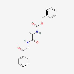 molecular formula C19H20N2O4 B1376335 [1-(2-氧代-2-苯基-乙基氨基羰基)-乙基]-氨基甲酸苄酯 CAS No. 864825-19-4