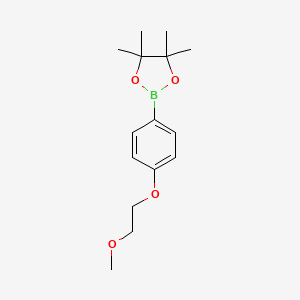 molecular formula C15H23BO4 B1376482 2-(4-(2-Methoxyethoxy)phenyl)-4,4,5,5-tetramethyl-1,3,2-dioxaborolane CAS No. 959972-40-8