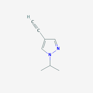 molecular formula C8H10N2 B1376803 4-Ethynyl-1-isopropyl-1H-pyrazole CAS No. 1354706-51-6