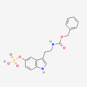 molecular formula C18H18N2O6S B1377278 N-苄氧羰基血清素 O-硫酸盐 CAS No. 85376-01-8