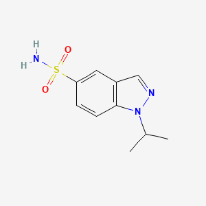 molecular formula C10H13N3O2S B1378434 1-(丙-2-基)-1H-吲唑-5-磺酰胺 CAS No. 1394041-98-5