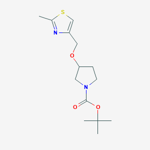 molecular formula C14H22N2O3S B1379232 Tert-butyl 3-[(2-methyl-1,3-thiazol-4-yl)methoxy]pyrrolidine-1-carboxylate CAS No. 1803571-49-4