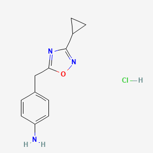 molecular formula C12H14ClN3O B1379310 4-[(3-Cyclopropyl-1,2,4-oxadiazol-5-yl)methyl]aniline hydrochloride CAS No. 1461714-35-1