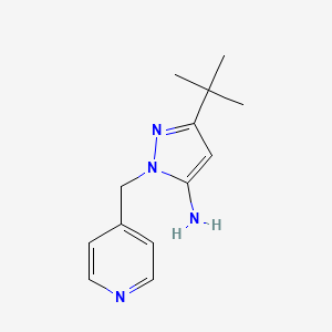 molecular formula C13H18N4 B1379371 3-tert-butyl-1-(pyridin-4-ylmethyl)-1H-pyrazol-5-amine CAS No. 1803611-11-1