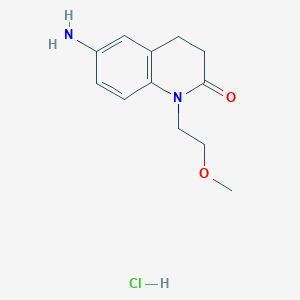 molecular formula C12H17ClN2O2 B1379506 6-Amino-1-(2-methoxyethyl)-1,2,3,4-tetrahydroquinolin-2-one hydrochloride CAS No. 1803605-02-8