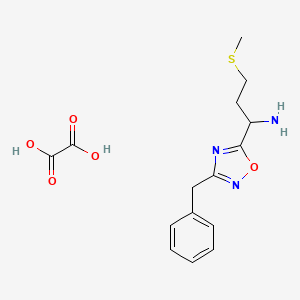 molecular formula C15H19N3O5S B1379862 1-(3-苄基-1,2,4-恶二唑-5-基)-3-(甲硫基)丙-1-胺草酸盐 CAS No. 1820703-53-4