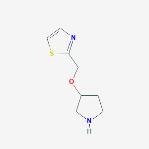 molecular formula C8H12N2OS B1380047 2-[(Pyrrolidin-3-yloxy)methyl]-1,3-thiazole CAS No. 933702-08-0