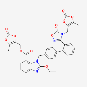 molecular formula C35H28N4O11 B1380629 (5-Methyl-2-oxo-1,3-dioxol-4-yl)methyl 2-ethoxy-1-((2'-(4-((5-methyl-2-oxo-1,3-dioxol-4-yl)methyl)-5-oxo-4,5-dihydro-1,2,4-oxadiazol-3-yl)-[1,1'-biphenyl]-4-yl)methyl)-1H-benzo[d]imidazole-7-carboxylate CAS No. 1604812-35-2