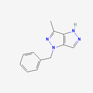 molecular formula C12H12N4 B1381402 1-苄基-3-甲基-1,4-二氢吡唑并[4,3-c]吡唑 CAS No. 1239737-91-7