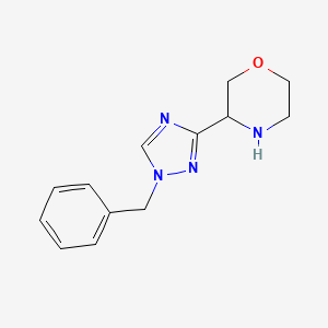 molecular formula C13H16N4O B1381437 3-(1-benzyl-1H-1,2,4-triazol-3-yl)morpholine CAS No. 1803601-35-5