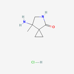 molecular formula C7H13ClN2O B1381619 7-氨基-7-甲基-5-氮杂螺[2.4]庚烷-4-酮盐酸盐 CAS No. 915795-01-6