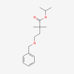 molecular formula C16H24O3 B1382340 Propan-2-yl 4-(benzyloxy)-2,2-dimethylbutanoate CAS No. 1803606-21-4