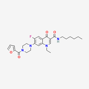 1-ethyl-6-fluoro-7-[4-(furan-2-ylcarbonyl)piperazin-1-yl]-N-hexyl-4-oxo-1,4-dihydroquinoline-3-carboxamide