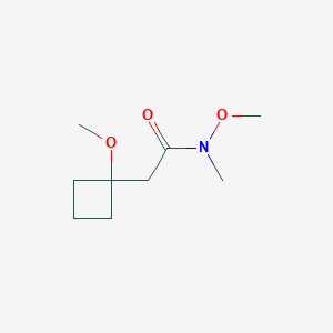molecular formula C9H17NO3 B1382771 N-甲氧基-2-(1-甲氧基环丁基)-N-甲基乙酰胺 CAS No. 1698246-60-4