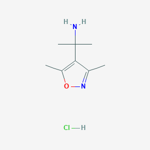 molecular formula C8H15ClN2O B1382946 2-(二甲基-1,2-恶唑-4-基)丙烷-2-胺盐酸盐 CAS No. 1803562-47-1