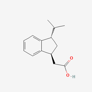 molecular formula C14H18O2 B1383477 2-[(1S,3S)-3-(异丙基)-2,3-二氢-1H-茚-1-基]乙酸 CAS No. 1808353-81-2