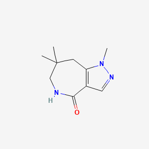 molecular formula C10H15N3O B1384335 1,7,7-三甲基-1H,4H,5H,6H,7H,8H-吡唑并[4,3-c]氮杂环庚-4-酮 CAS No. 2059988-24-6