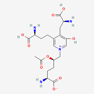 (2S,5R)-5-acetyloxy-2-amino-6-[4-[(2S)-2-amino-2-carboxyethyl]-3-[(3S)-3-amino-3-carboxypropyl]-5-hydroxypyridin-1-ium-1-yl]hexanoate