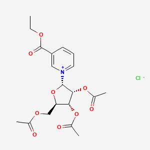 Diacetoxy-5-(acetoxymethyl)tetrahydrofuran-2-yl)-3-(ethoxycarbonyl)pyridin-1-ium Chloride