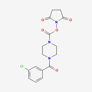 2,5-Dioxopyrrolidin-1-yl 4-(3-chlorobenzoyl)piperazine-1-carboxylate