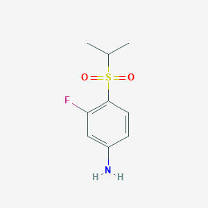 molecular formula C9H12FNO2S B1390209 3-Fluoro-4-(propane-2-sulfonyl)aniline CAS No. 1048918-84-8