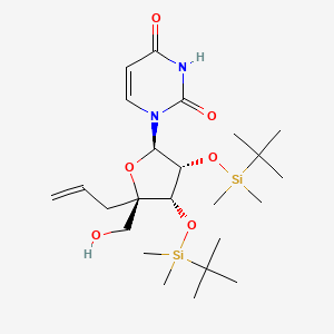 1-[(2R,3R,4S,5R)-3,4-bis[[tert-butyl(dimethyl)silyl]oxy]-5-(hydroxymethyl)-5-prop-2-enyloxolan-2-yl]pyrimidine-2,4-dione