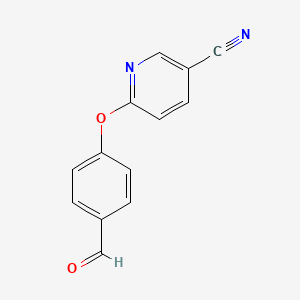molecular formula C13H8N2O2 B1391733 6-(4-甲酰基苯氧基)烟腈 CAS No. 676501-68-1