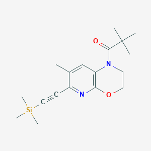 molecular formula C18H26N2O2Si B1392855 2,2-Dimethyl-1-(7-methyl-6-((trimethylsilyl)ethynyl)-2,3-dihydro-1H-pyrido[2,3-b][1,4]oxazin-1-yl)propan-1-one CAS No. 1299607-49-0