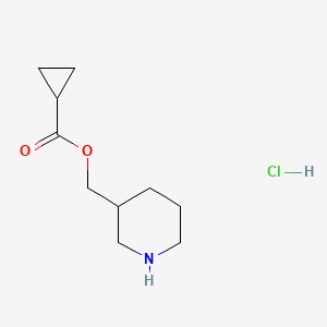molecular formula C10H18ClNO2 B1397356 3-哌啶基甲基环丙烷甲酸盐酸盐 CAS No. 1219980-64-9
