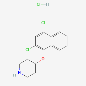 molecular formula C15H16Cl3NO B1397649 4-[(2,4-二氯-1-萘基)氧基]哌啶盐酸盐 CAS No. 1219972-35-6