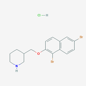 molecular formula C16H18Br2ClNO B1397661 3-{[(1,6-二溴-2-萘基)氧基]甲基}哌啶盐酸盐 CAS No. 1220018-17-6