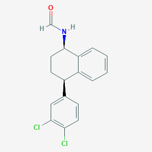 molecular formula C17H15Cl2NO B139784 (1R,4R)-N-[4-(3,4-二氯苯基)-1,2,3,4-四氢萘-1-基]-甲酰胺 CAS No. 674768-11-7