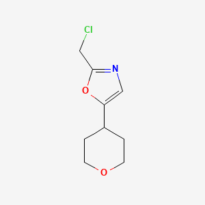 molecular formula C9H12ClNO2 B1400058 2-(chloromethyl)-5-(tetrahydro-2H-pyran-4-yl)oxazole CAS No. 1491338-21-6