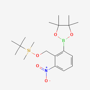 B1400372 Tert-butyldimethyl(2-nitro-6-(4,4,5,5-tetramethyl-1,3,2-dioxaborolan-2-yl)benzyloxy)silane CAS No. 1452556-16-9