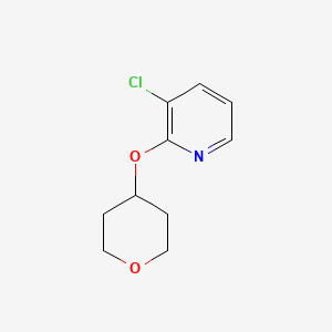 molecular formula C10H12ClNO2 B1400500 3-氯-2-((四氢-2H-吡喃-4-基)氧基)吡啶 CAS No. 1355066-50-0