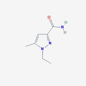 molecular formula C7H11N3O B1400777 1-乙基-5-甲基-1H-吡唑-3-甲酰胺 CAS No. 863752-20-9