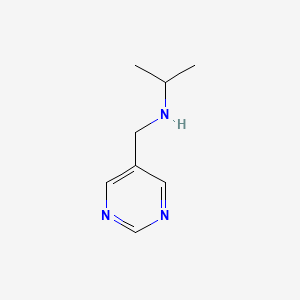 molecular formula C8H13N3 B1400942 (Propan-2-yl)[(pyrimidin-5-yl)methyl]amine CAS No. 1100954-25-3