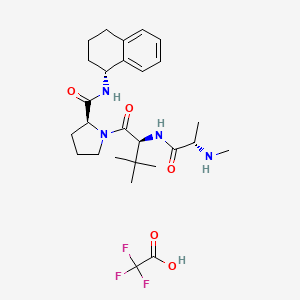 molecular formula C27H39F3N4O5 B1401278 (S)-1-((S)-3,3-Dimethyl-2-((S)-2-(methylamino)propanamido)butanoyl)-N-((R)-1,2,3,4-tetrahydronaphthalen-1-yl)pyrrolidine-2-carboxamide 2,2,2-trifluoroacetate CAS No. 762274-49-7