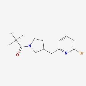 molecular formula C15H21BrN2O B1401318 1-(3-((6-Bromopyridin-2-yl)methyl)pyrrolidin-1-yl)-2,2-dimethylpropan-1-one CAS No. 1316221-44-9