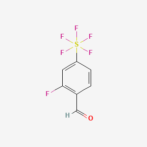 molecular formula C7H4F6OS B1401357 2-氟-4-(五氟硫)苯甲醛 CAS No. 1800248-21-8